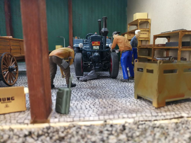 1:32 Anlage mit Feldbahn