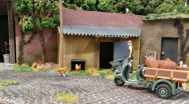 1:32 Anlage mit Feldbahn